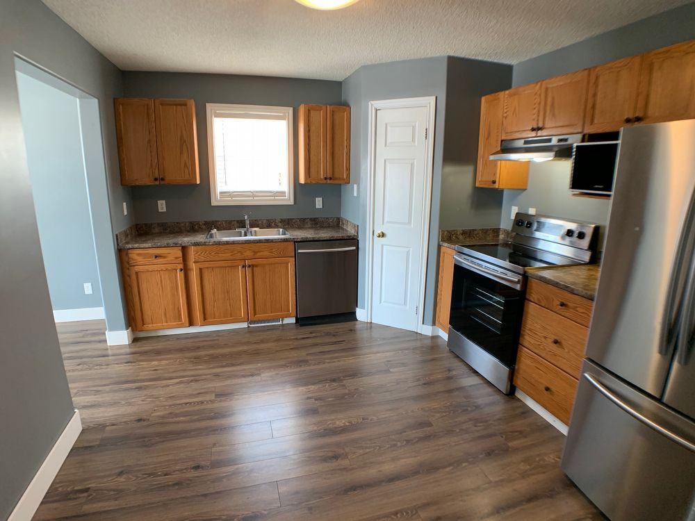 100 41-100 St Laurent Way - Photo 2 of 19