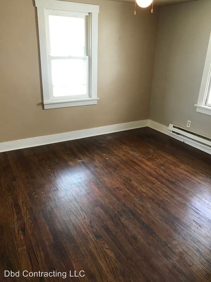 1516 Bayer Ave. - Photo 2 of 6