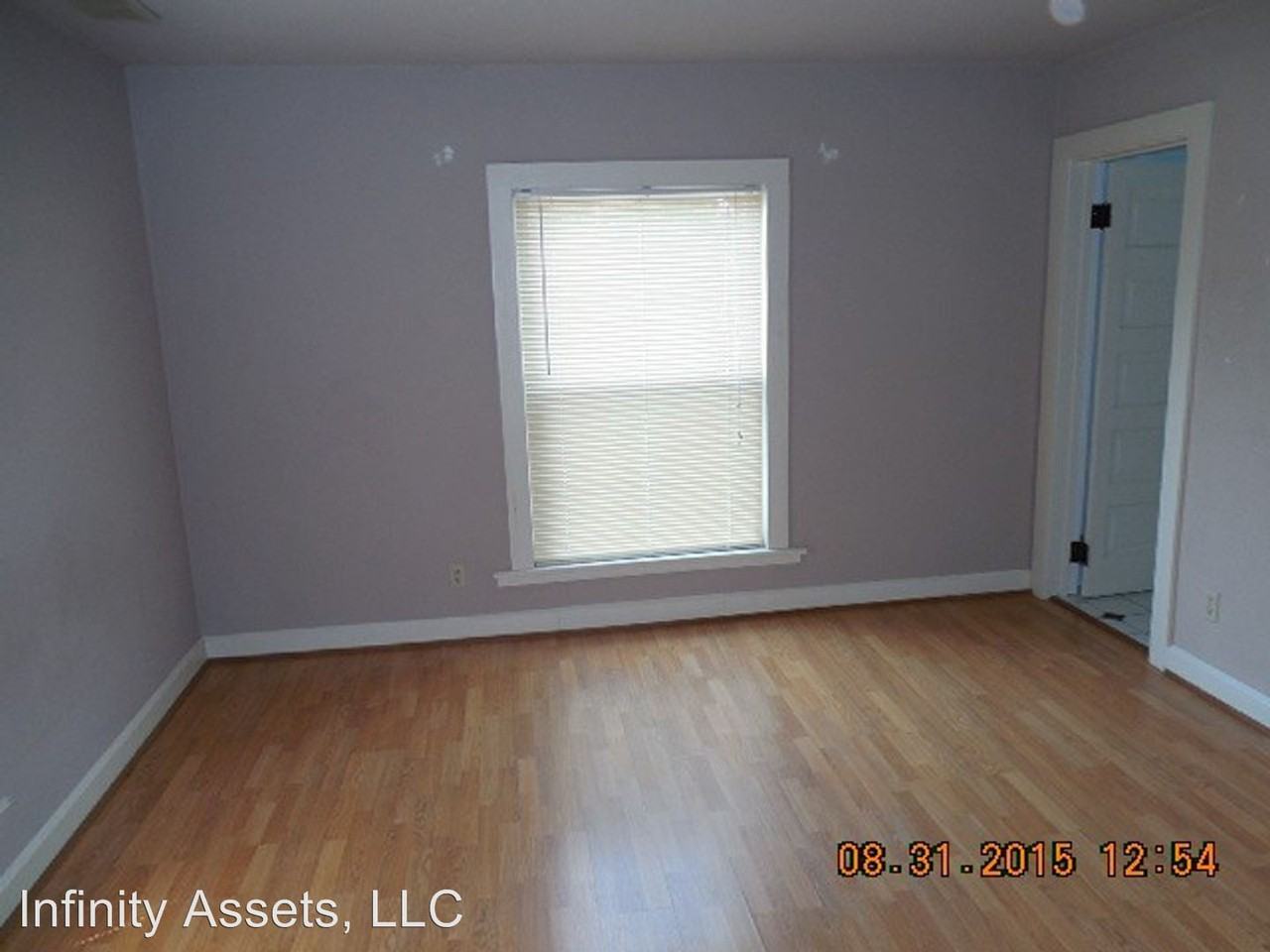 310 S 1st 1-3 - Photo 2 of 11