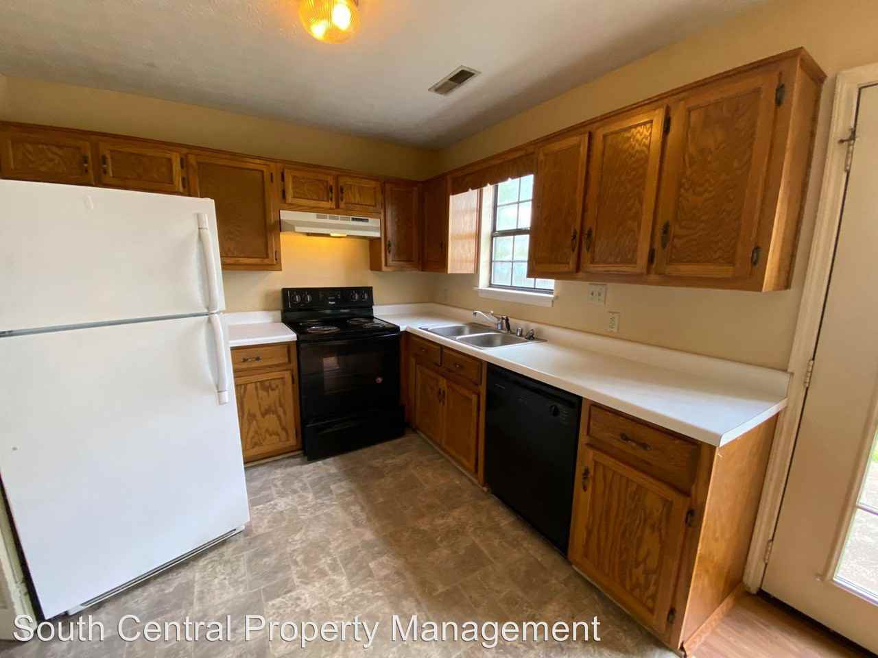 1746 Cave Mill Road - Photo 3 of 5