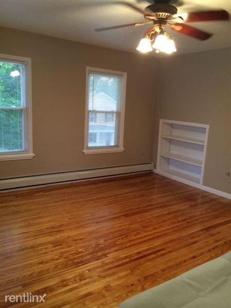 22 Charlotte St - Photo 2 of 9