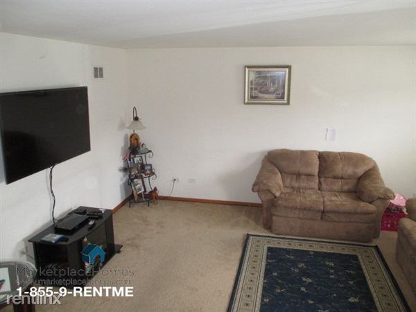 1317 Idabright Dr - Photo 3 of 8