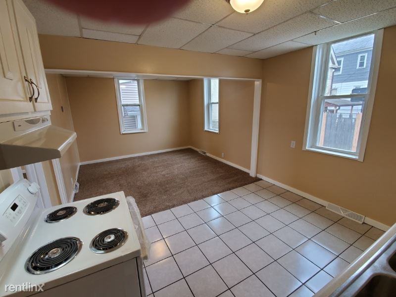 2923 S 15th St Coach A - Photo 3 of 7