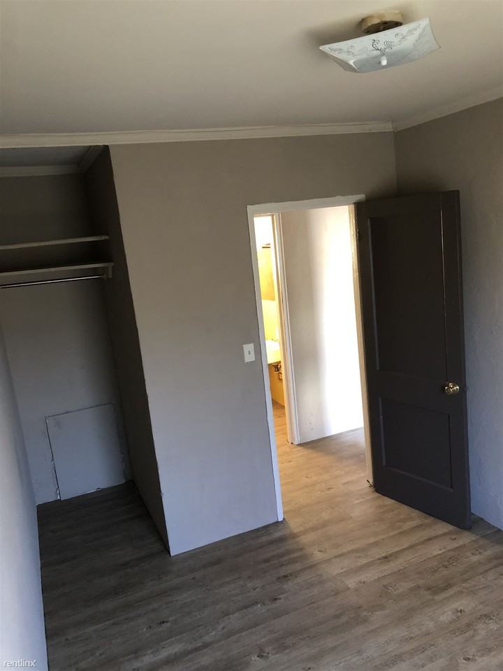 34 1st Street North - Photo 3 of 6