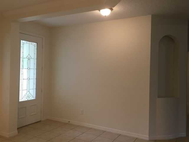 154 Crystal Oak Drive - Photo 2 of 20