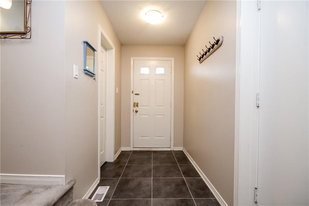 15 Peterson Place - Photo 4 of 29