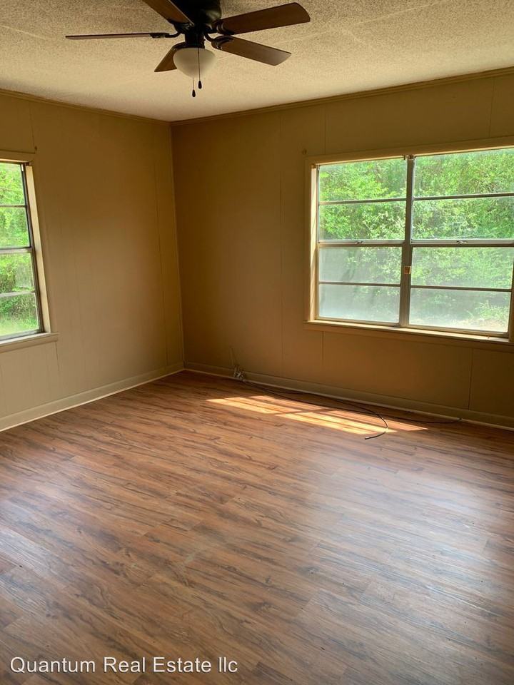6604 N. Hwy 71 - Photo 3 of 6