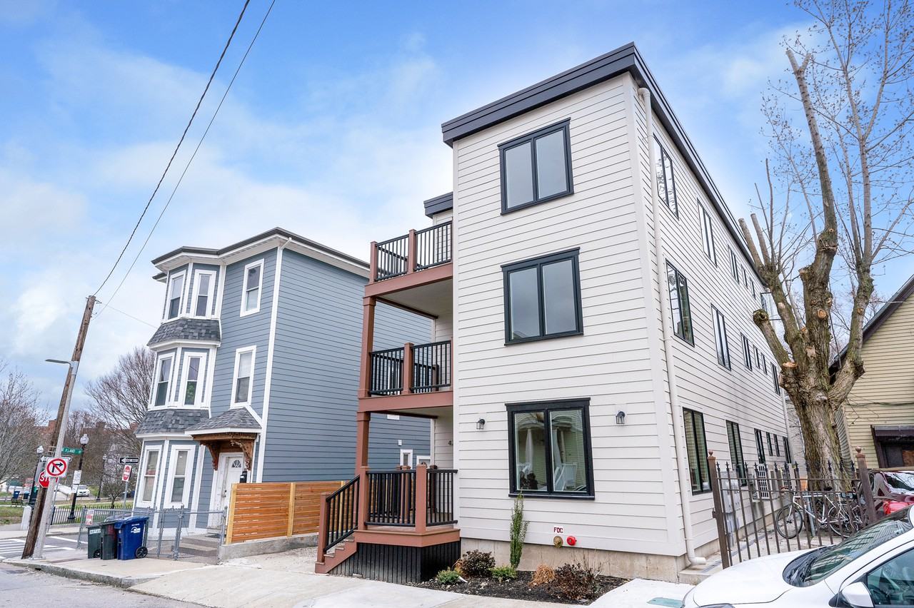 42 Dennis Street 2, Boston, MA 02119 3 Bedroom Apartment for Rent