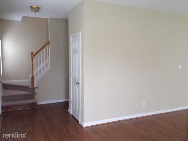 3512 Bent Trace Dr - Photo 3 of 11