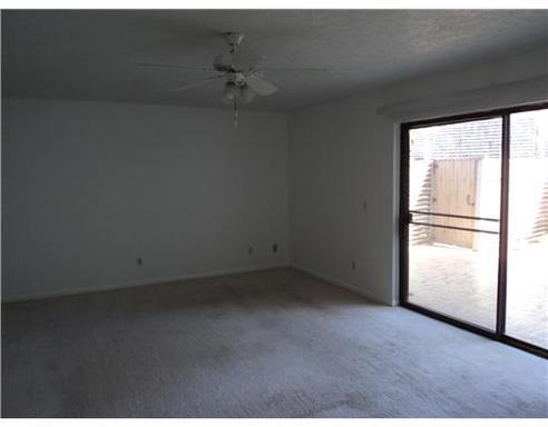 800 NW 10th Terrace - Photo 2 of 12