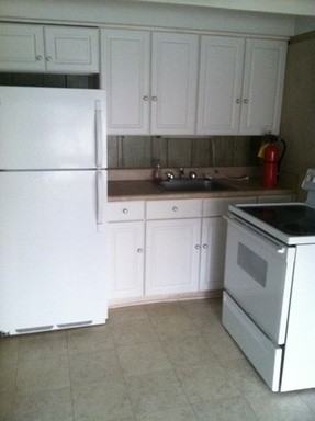 61 Yacht Club Dr NE - Photo 2 of 6