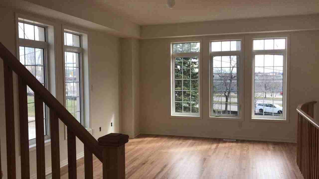 Kingston Rd E & Harwood Ave S, Ajax, ON L1T 4W4 3 Bedroom House for