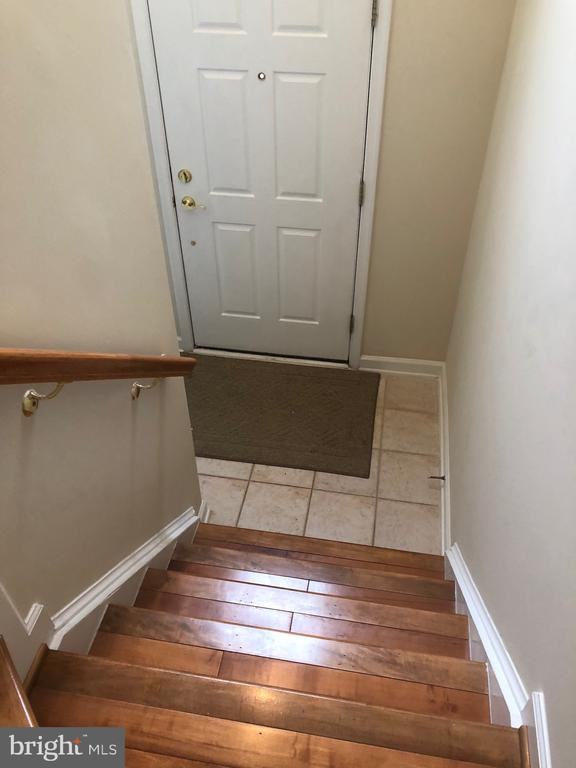 5544 Lanier Ave - Photo 2 of 22