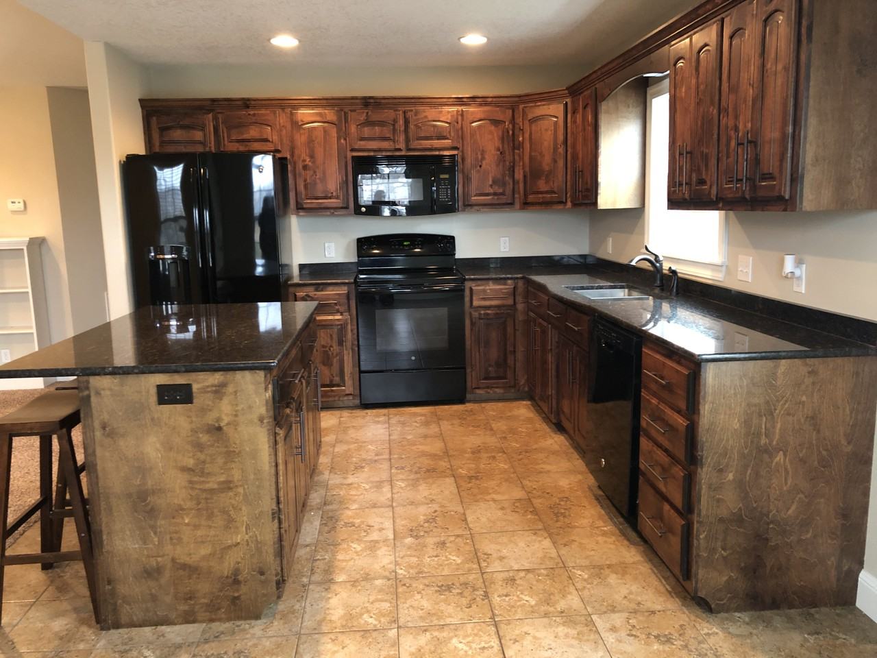 2631 South Byers Avenue - Photo 3 of 6