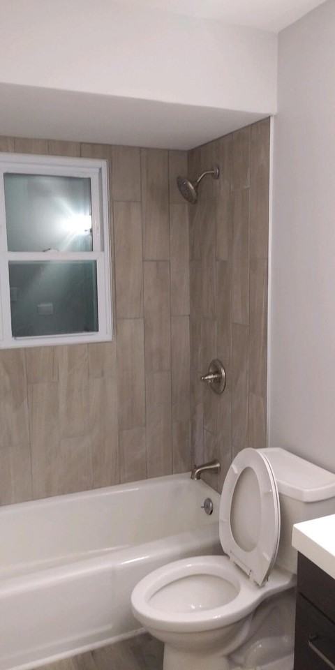 764 Colorado St - Photo 3 of 5