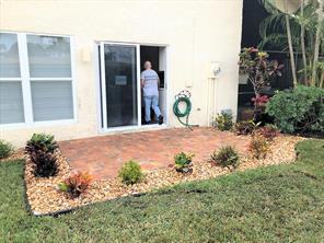 5529 Lakeview Mews Terrace - Photo 3 of 3