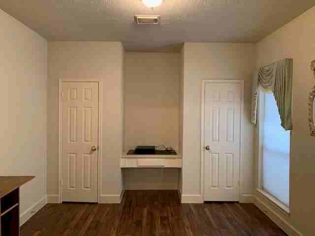 9731 New Kent Drive - Photo 3 of 10