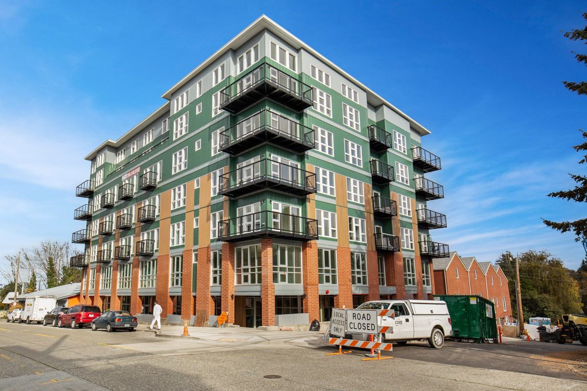 Sedona Apartments - Photo 5 of 19