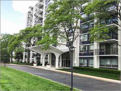 9009 Golf Rd #4D, Des Plaines, IL 60016 - 1 Bedroom ...