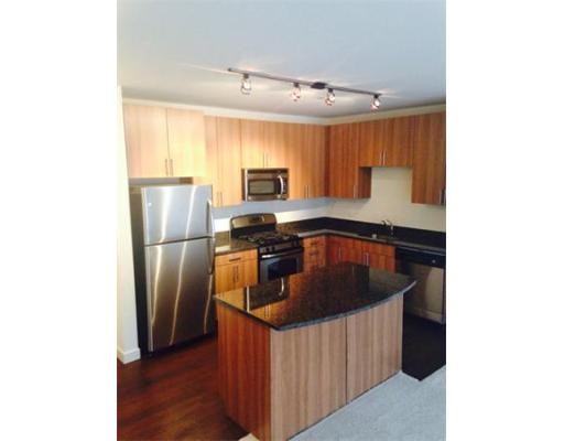 4109 Symmes Cir #4109 - Photo 2 of 8