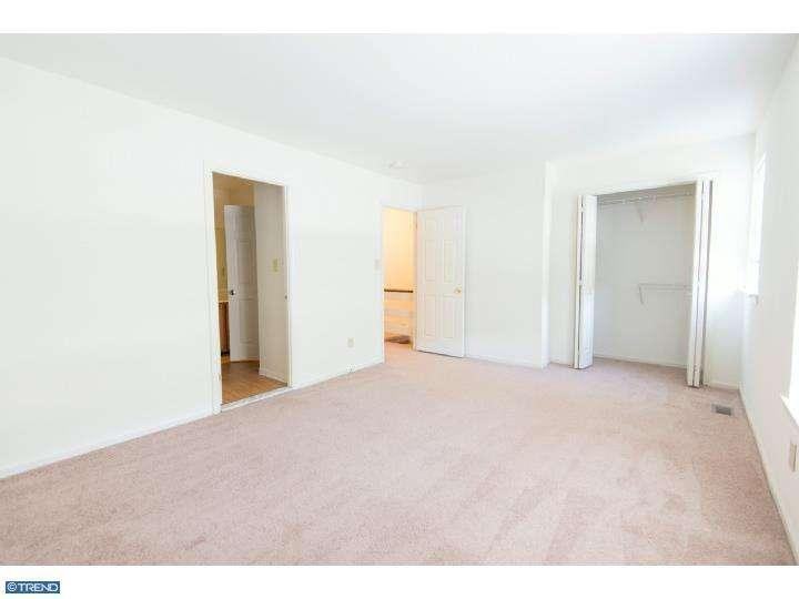1615 Countryside Ln - Photo 2 of 8