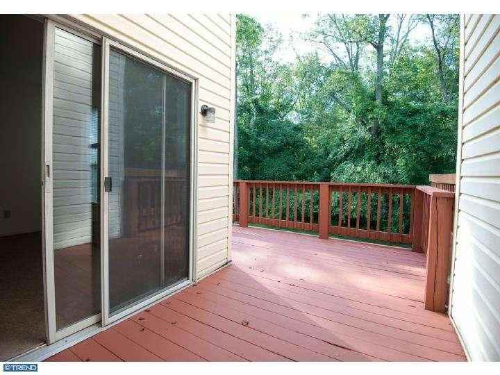 1615 Countryside Ln - Photo 3 of 8