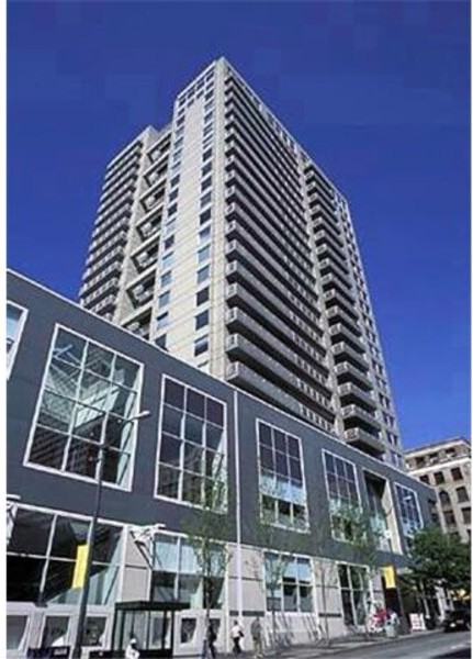 1415 2nd Ave #2103