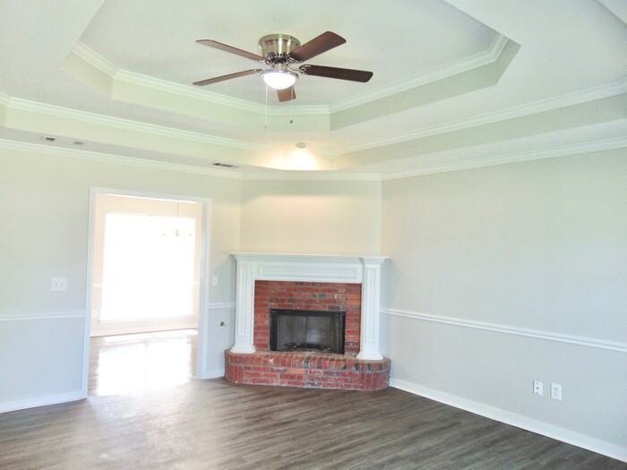 326 Corral Cove - Photo 2 of 10