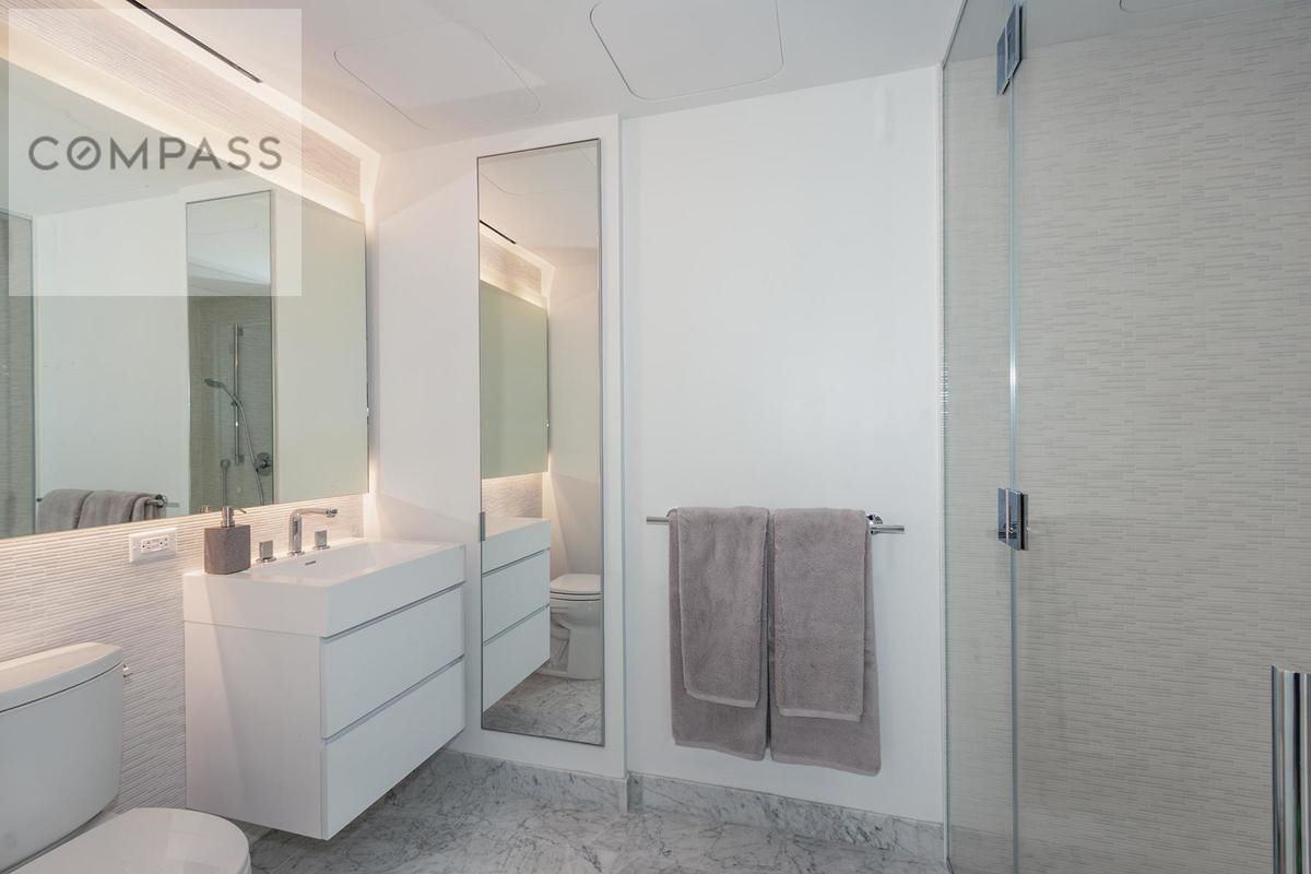 W 53rd St & 8th Ave - Photo 3 of 11