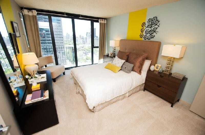 222 N Columbus Dr #1299