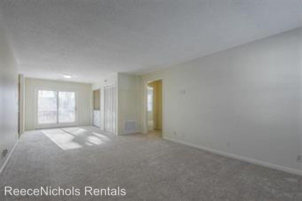 1101 W 41st Ter - Photo 2 of 6