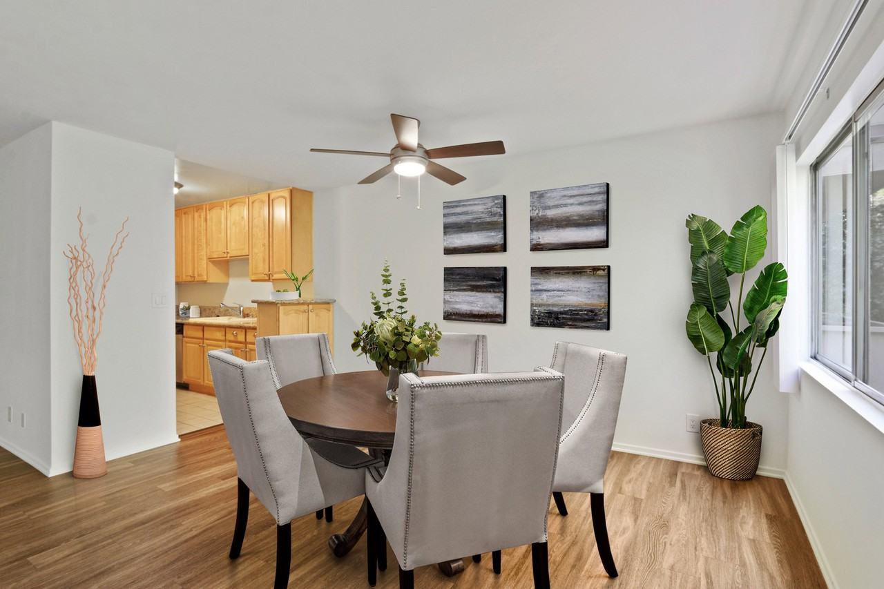 The Brentwood Tuscany - Photo 2 of 12