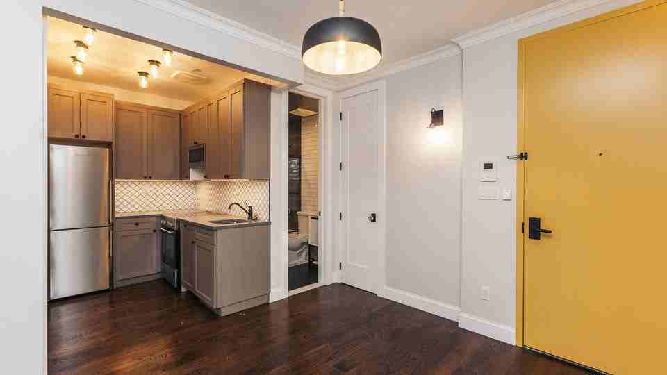 60-80 Myrtle Avenue #2B - Photo 3 of 23