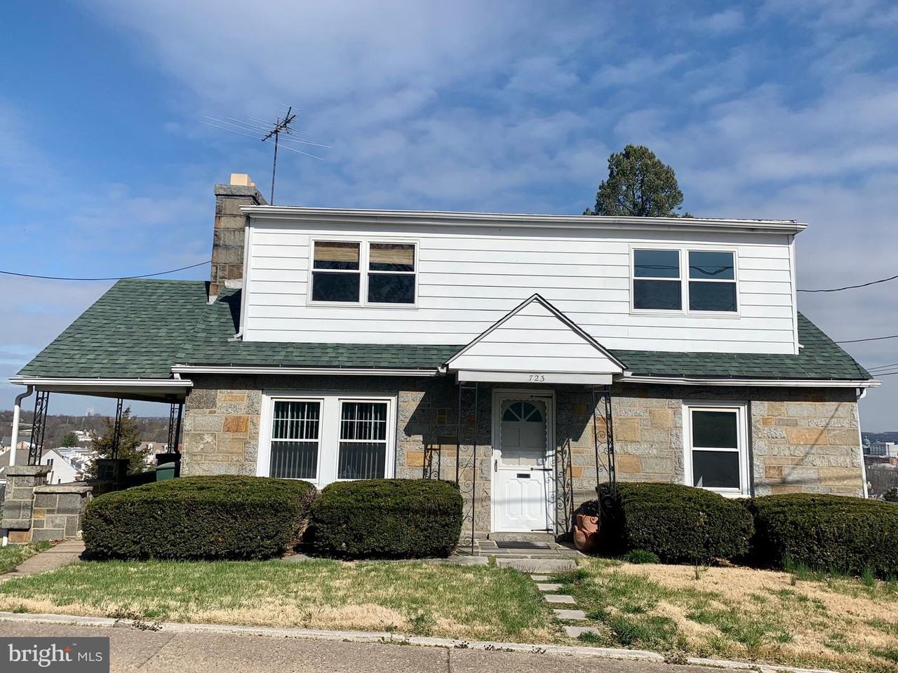 723 Grove St, Bridgeport, PA 19405, USA 2 unit Rentals Zumper