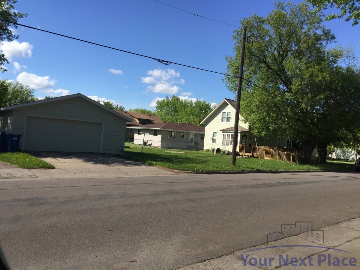 1 6th Avenue North - Photo 2 of 14