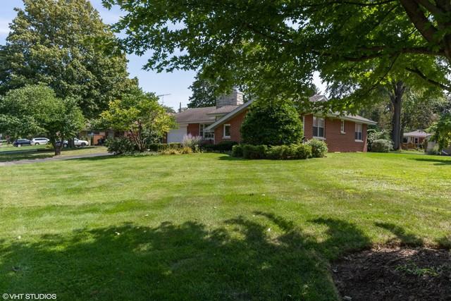 410 Prairie - Photo 3 of 22