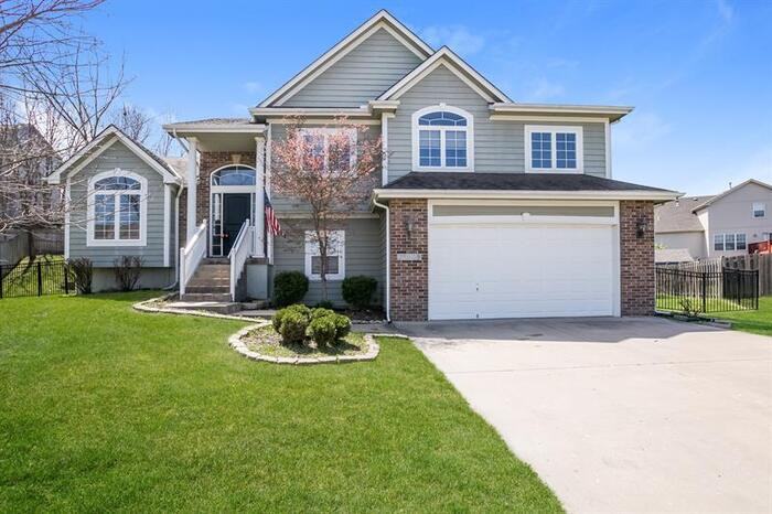 21109 East 50th Terrace Drive South - Photo 3 of 29