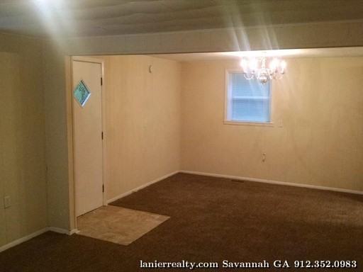 256 Benton St - Photo 2 of 11