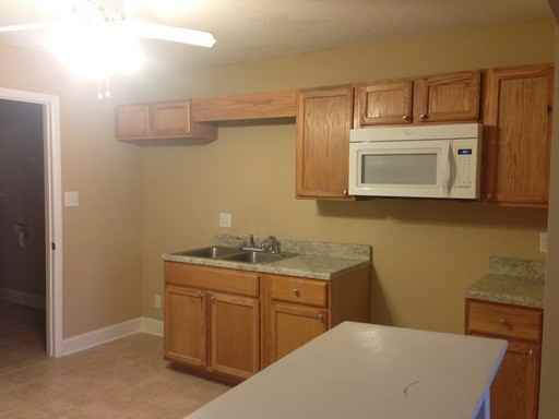 2232 Basswood Ct #A - Photo 2 of 10
