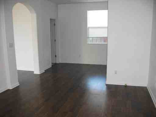 211 Sadona Pl - Photo 3 of 19