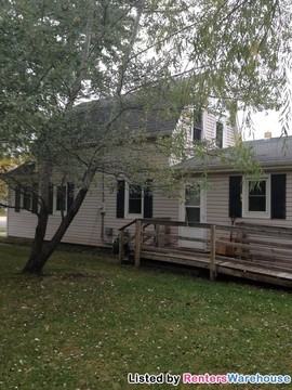 18 8th Ave - Photo 2 of 3