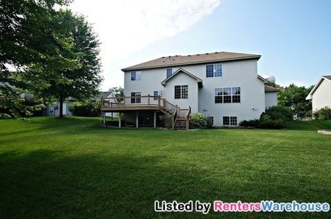 8926 Carriage Hill Rd - Photo 2 of 15