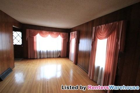 6975 Lake Dr - Photo 3 of 14