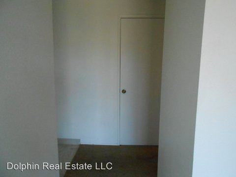 525 NW High St A to F - Photo 3 of 5