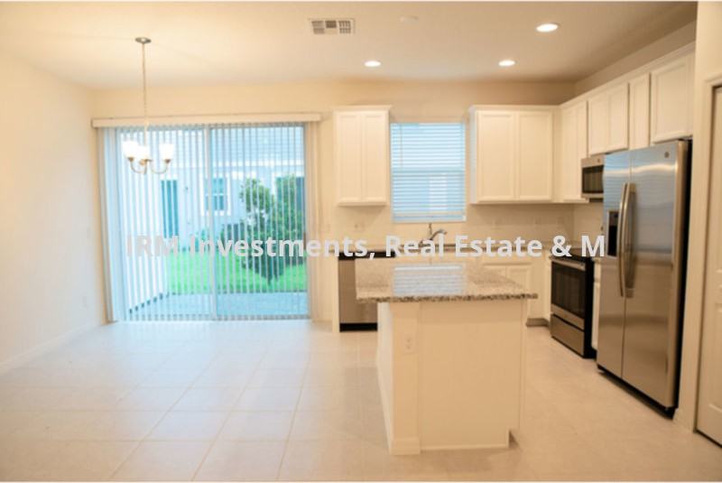 4729 Cliveden Loop - Photo 2 of 9