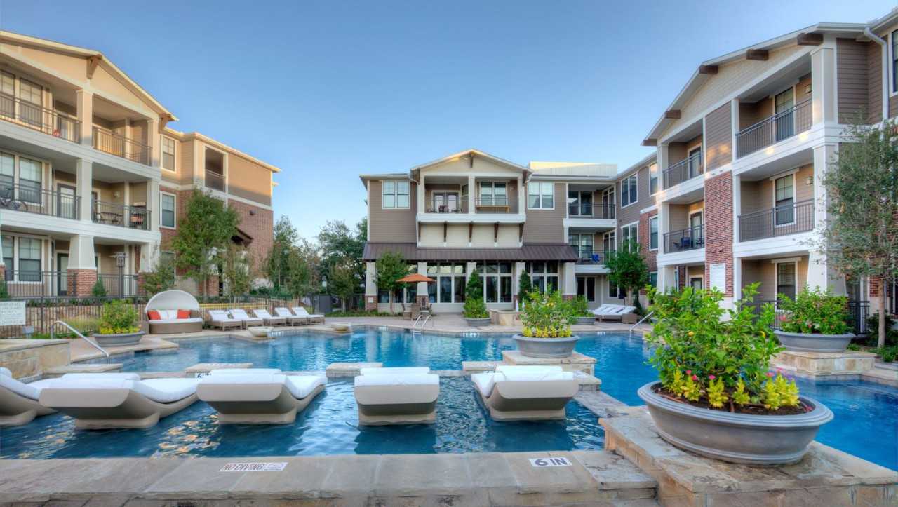 The Standard (TX) - Photo 2 of 26