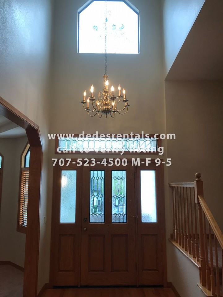 4847 Hoen Ave - Photo 3 of 41