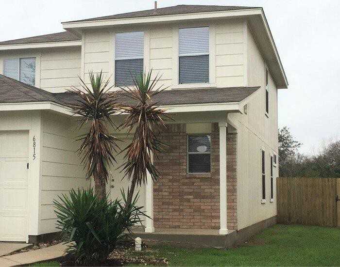 6815 Cougar Clf - Photo 2 of 13