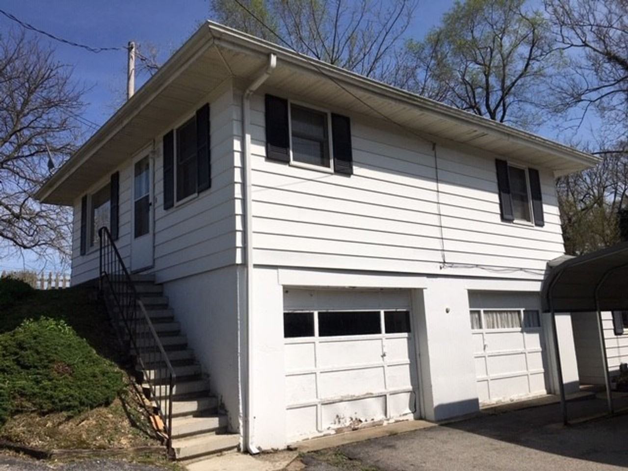 1212 Perry Place - Photo 2 of 7