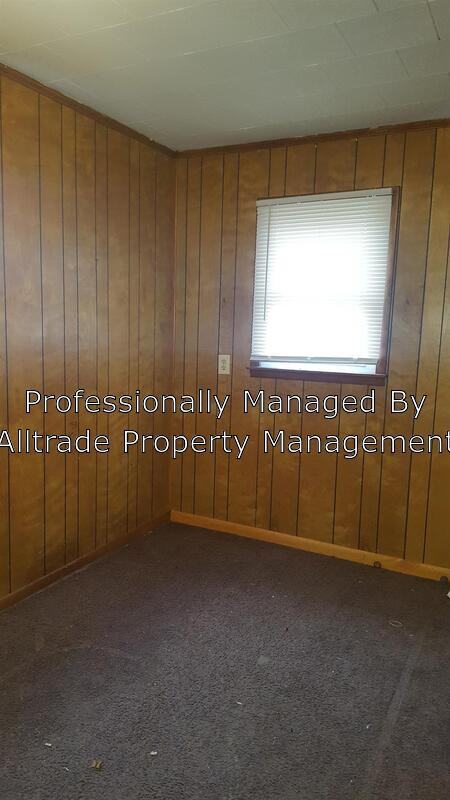 3737 Kahlert Ave - Photo 2 of 16